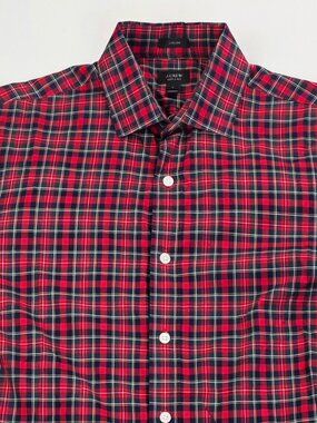 J. Crew Ludlow Spread Collar Red Plaid Mens Size Small Long Sleeve Cotton Shirt